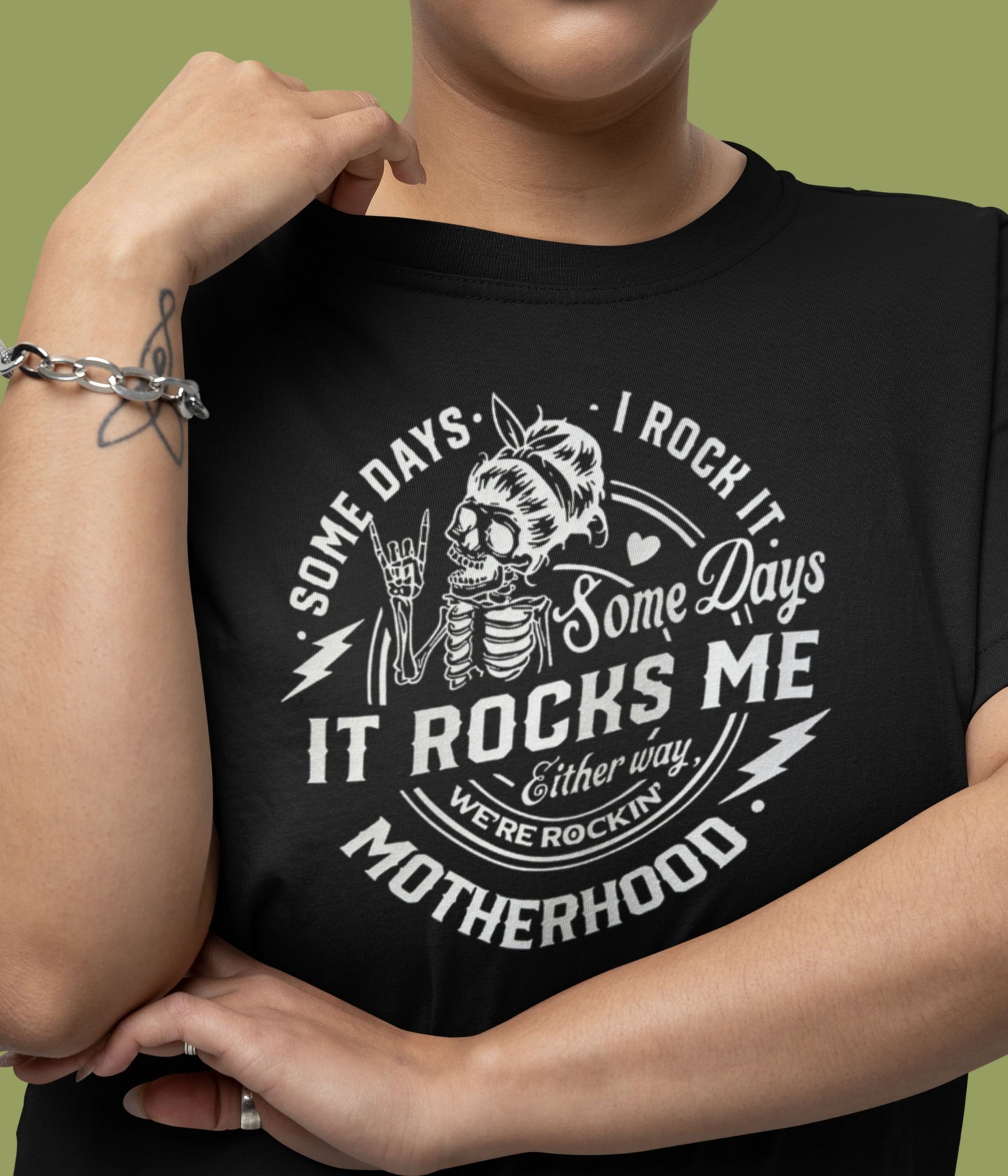 Rocking motherhood black crew neck tshirt