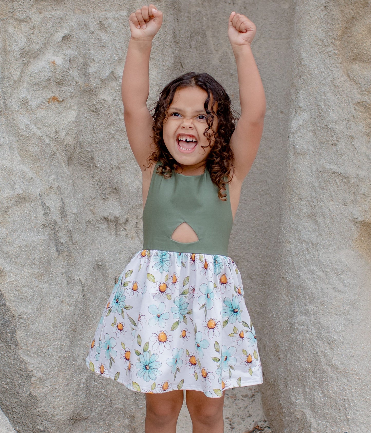 Olive Back Bow Daisy floral dress, kids beach dress, girl floral dress, summer dress, olive green dress, toddler dress, botanical dress