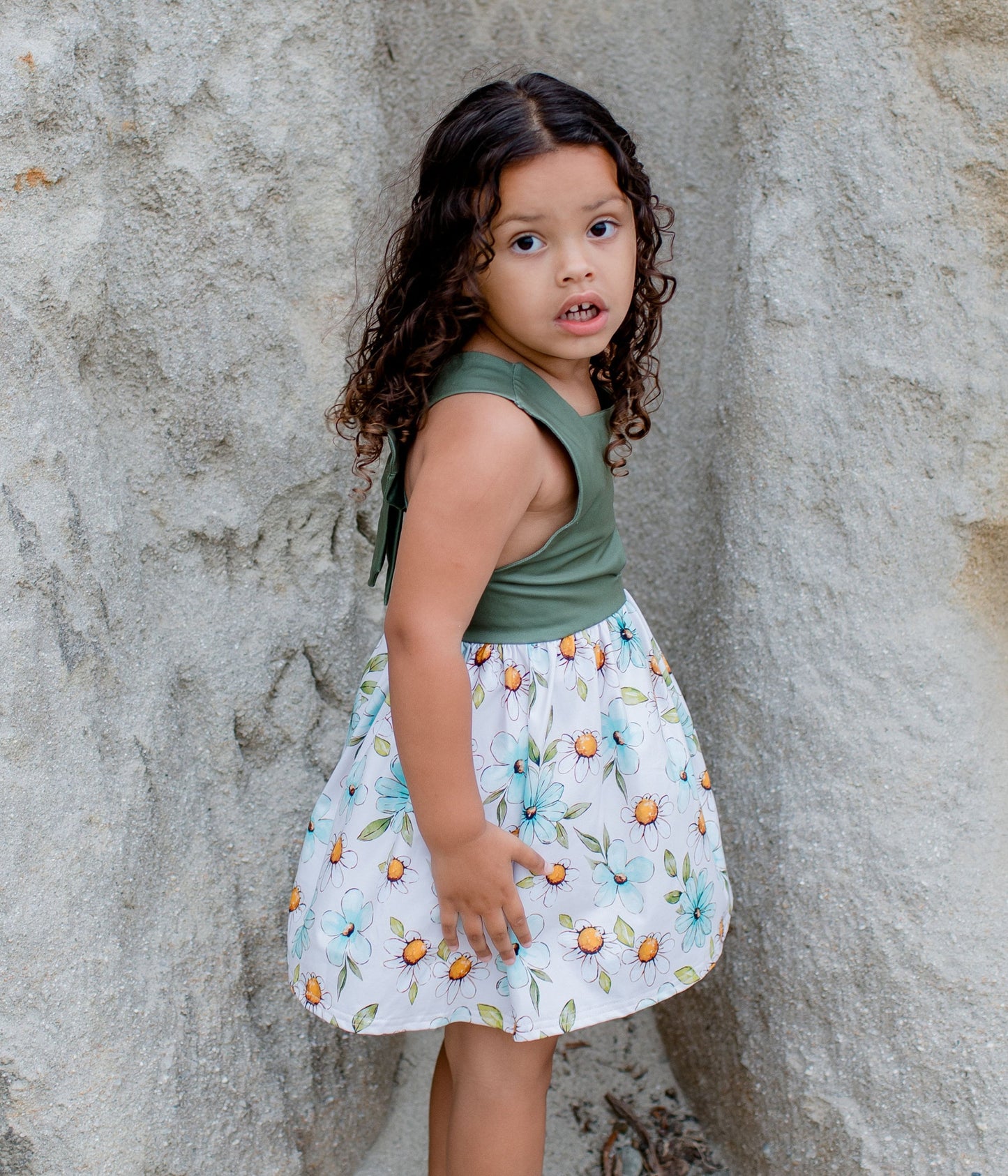 Olive Back Bow Daisy floral dress, kids beach dress, girl floral dress, summer dress, olive green dress, toddler dress, botanical dress